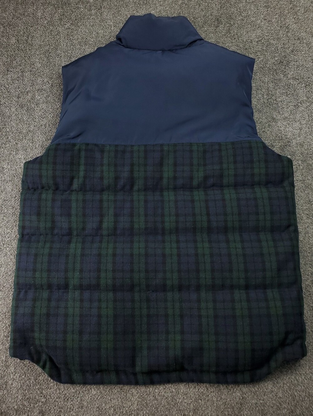 Tommy Hilfiger Wool Goose Down Puffer Vest XL Black Watch Tartan Navy Blue Green - Picture 2 of 13